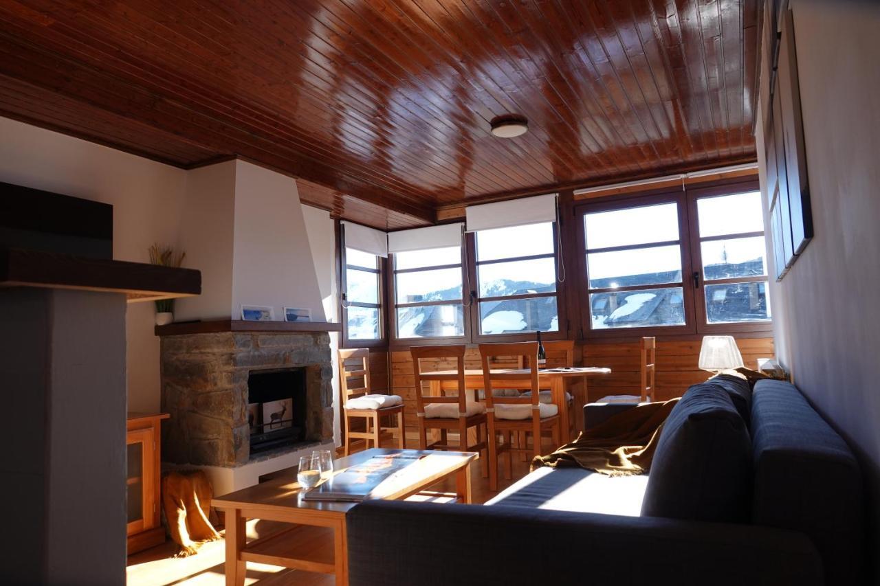 Stone Garaje Cubierto Y Trastero Pirineos360 Apartment Formigal Exterior foto